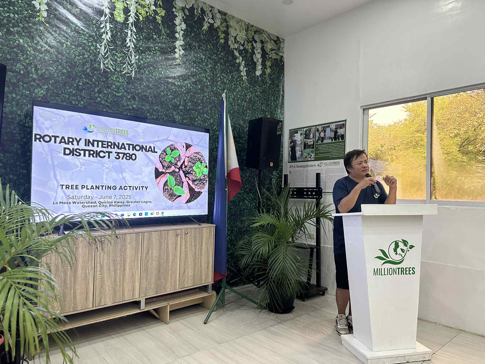 RI District 3780 holds Magical Tree Planting Day at La Mesa Eco Park